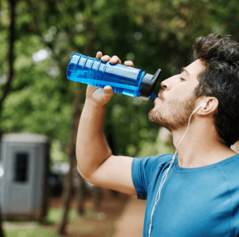 Electrolytes et équilibre hydrique dans le sport - Une préparation scientifiquement fondée pour la saison chaude
