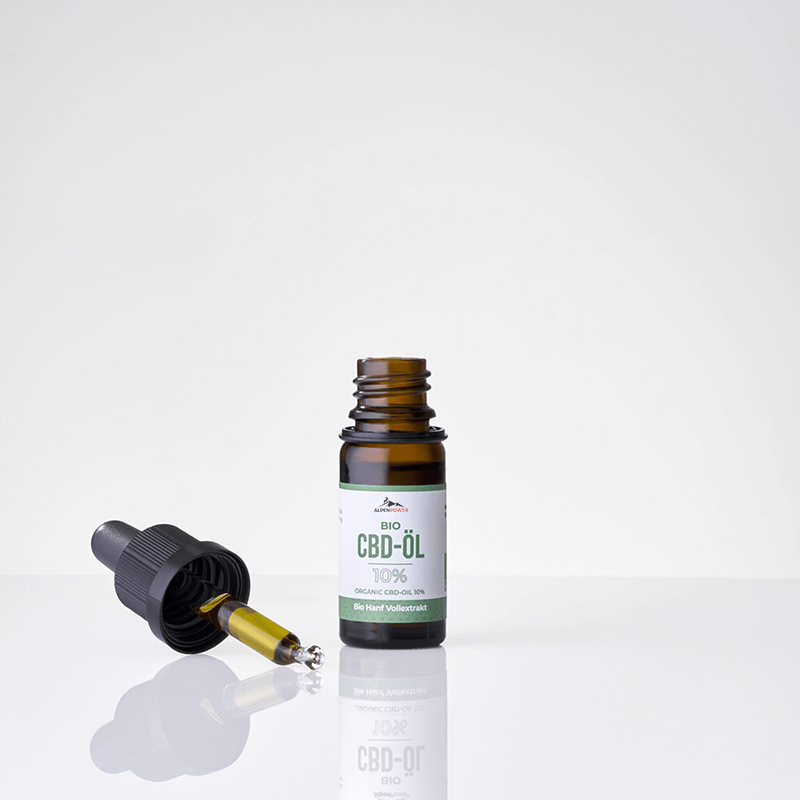 BIO CBD hemp oil 10%: Efficient 10 ml full spectrum extract