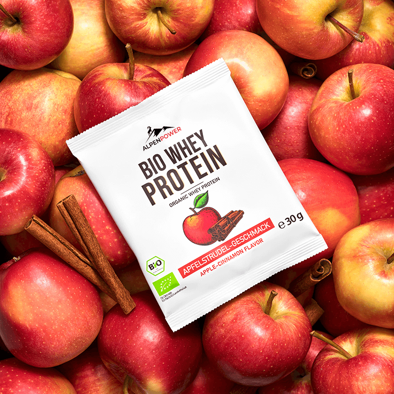 Protéines de lactosérum BIO, strudel aux pommes, ingrédients naturels et qualité bio