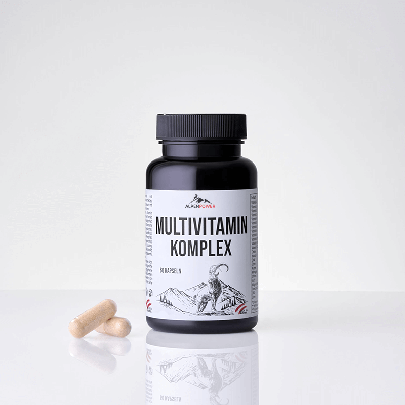 Multivitamin capsules - essential vitamins & trace elements for daily supply